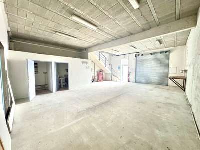 Local activités 160m² à louer La Ciotat ZA Athelia