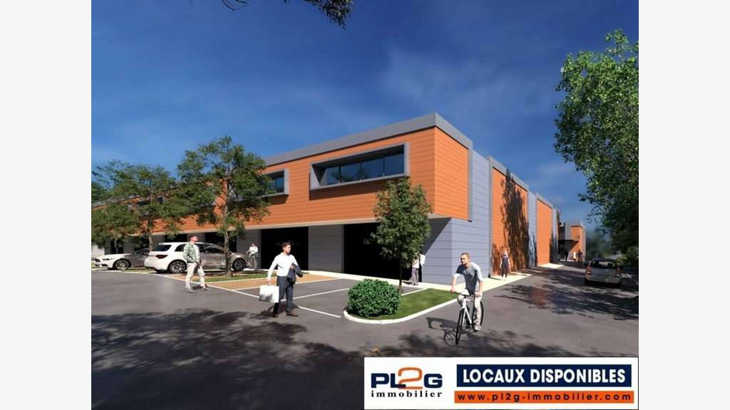 Entrepôt à louer avec bureau la Ciotat ATHELIA II
