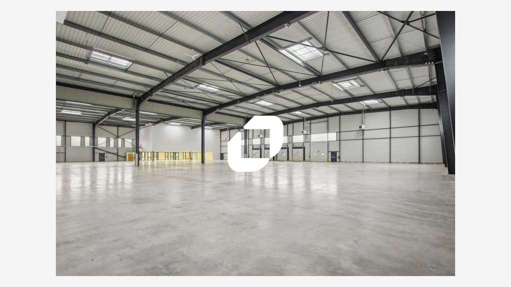 A louer Local d'activité 10580m² La courneuve