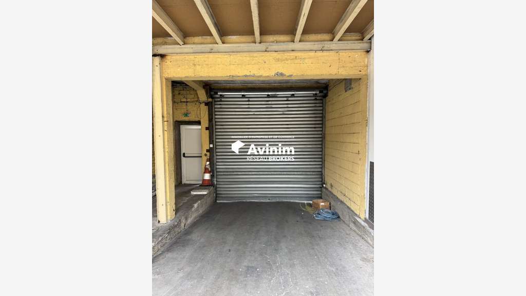 Entrepot de stockage