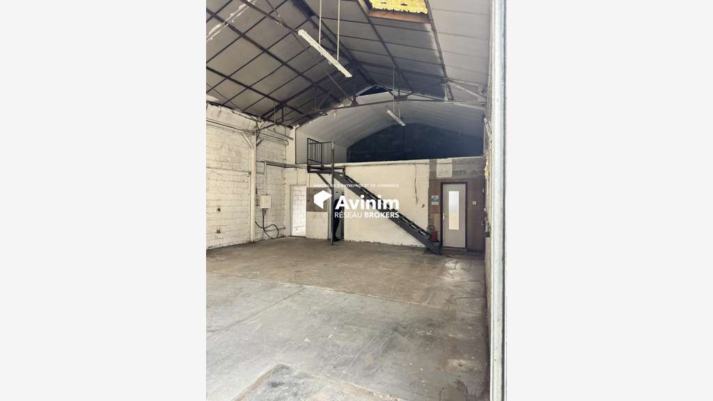 Entrepot de stockage