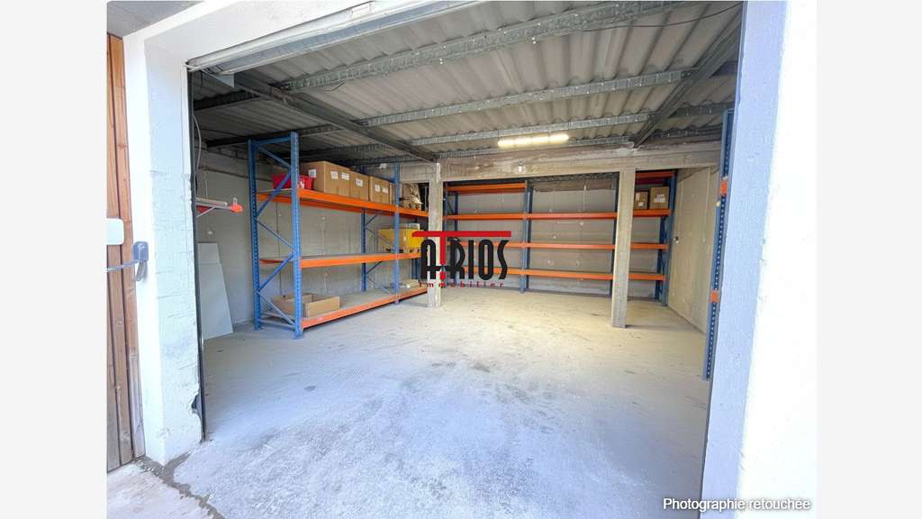 LOCAL D'ACTIVITÉ 406 m² + STUDIO