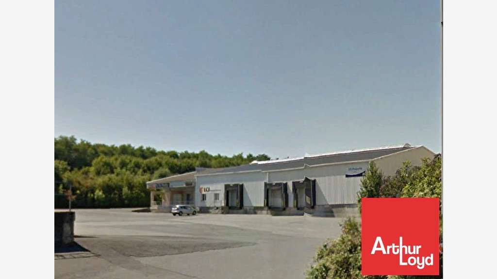Entrepôts de 320m² à louer en ZA la Crèche