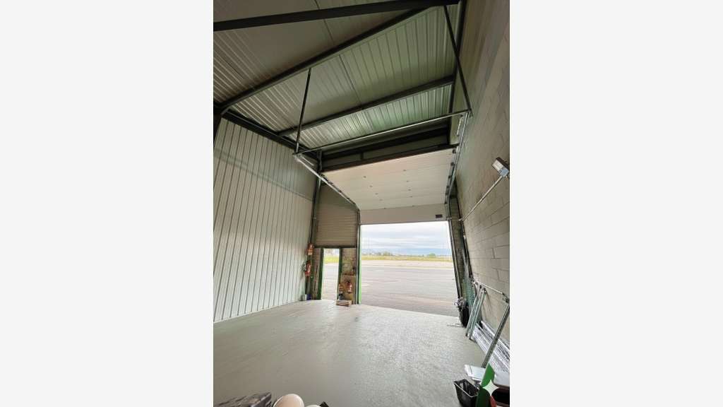 Locaux d'activités 170m² et 155m² La Farlède