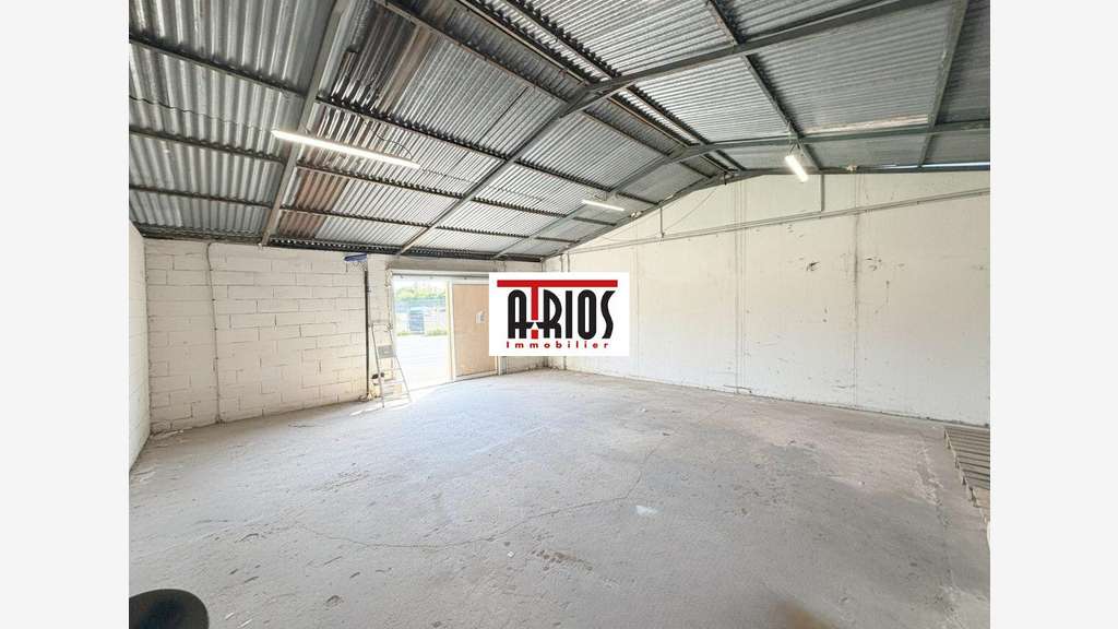 A louer entrepôt de 63m² en ZI de la Farlède
