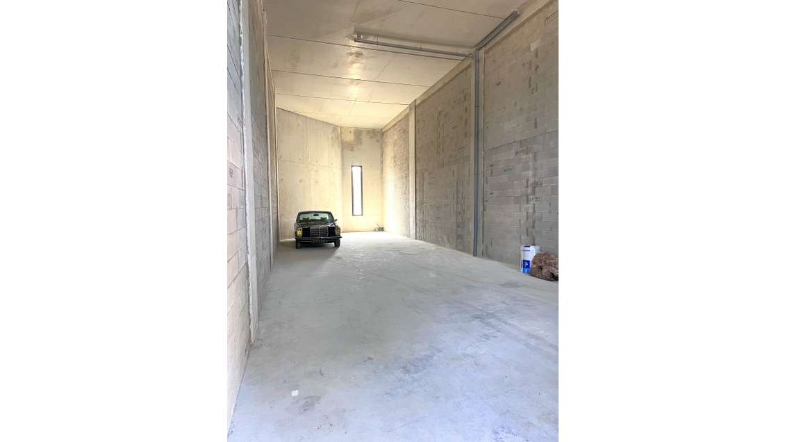 Entrepôt neuf 116m² loyer progressif ZI La Garde