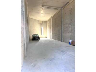 Location Locaux d'activités - Entrepôts à La Garde