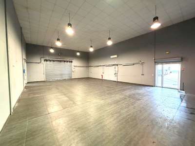 Location Locaux d'activités - Entrepôts à La Garde