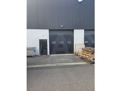 Location Locaux d'activités - Entrepôts à La Gouesnière