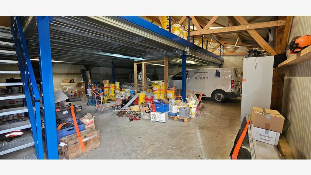 A louer bâtiment 250m² bail précaire Rennes Nord 