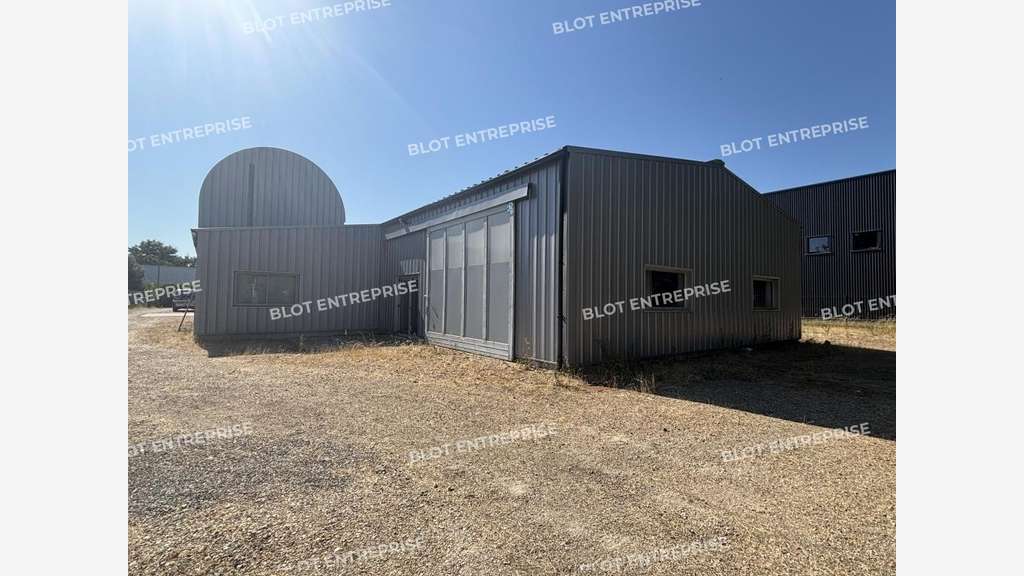 À LOUER - LOCAUX D'ACTIVITÉS - 172 M² - LA MO