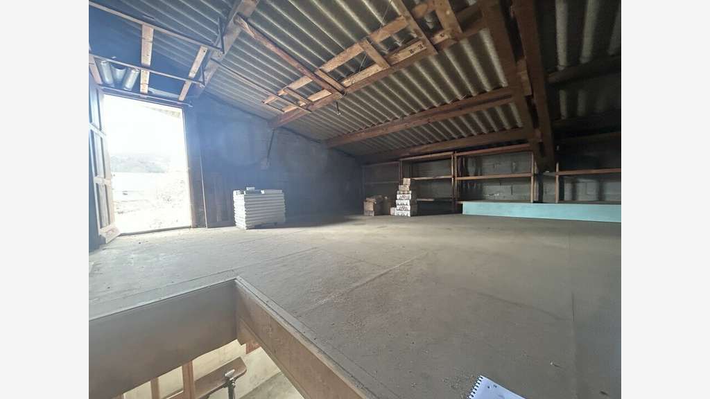 Local d'activité 163m² à louer à La Ravoire