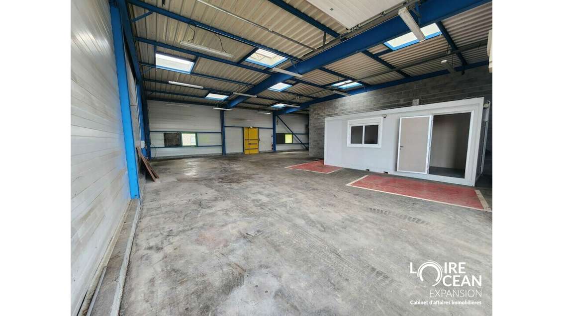 Local d'activité 318m² à louer secteur de Vallet
