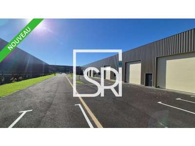 Location Locaux d'activités - Entrepôts à La Roche-Blanche