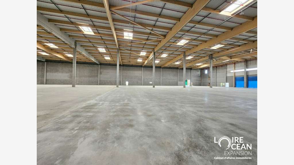 A louer site logistique 19017m² à Chavagnes