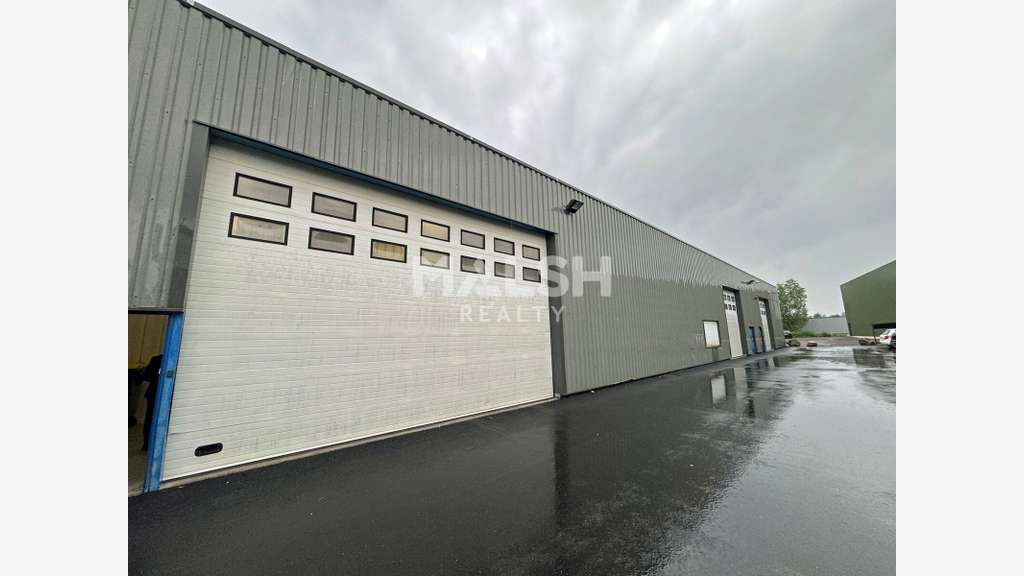 Local industriel de 1709m² à louer à la Talaudière
