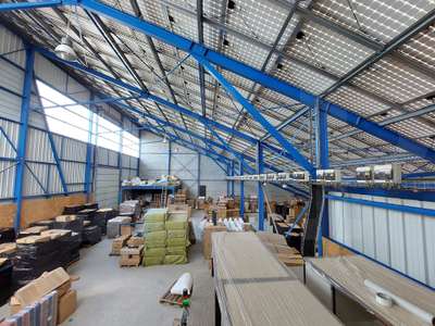 Local d'activité 850m² à louer la Trinité-Surzur