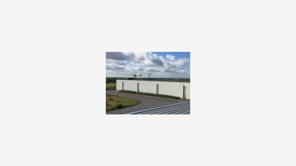À louer entrepôt Logistique de 23 106m² à La Veuve