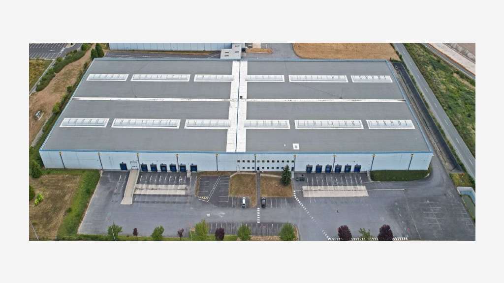À louer – Entrepôt Logistique de 23 106 m² à La Ve