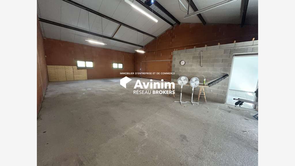 A louer local d'activité 147m² à Labarthe-sur-Lèze