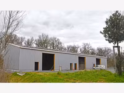 À louer – Local d'activités de 800m² divisible à p