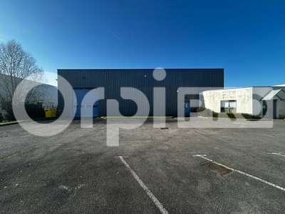A louer local activité 810m² au sud de Compiègne 