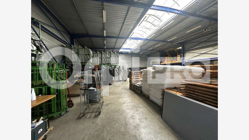 A louer local activité 810m² au sud de Compiègne
