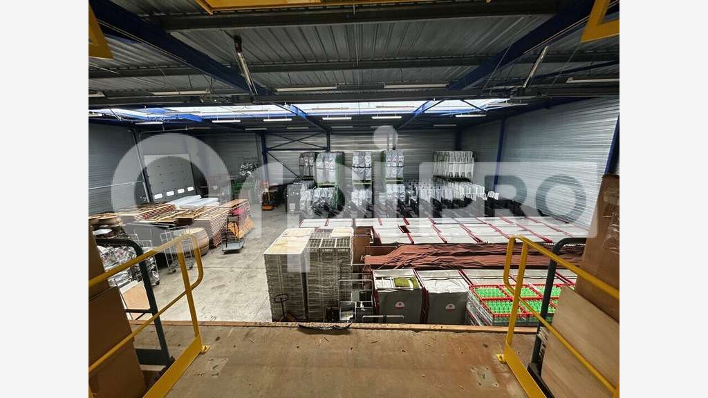 A louer local activité 810m² au sud de Compiègne