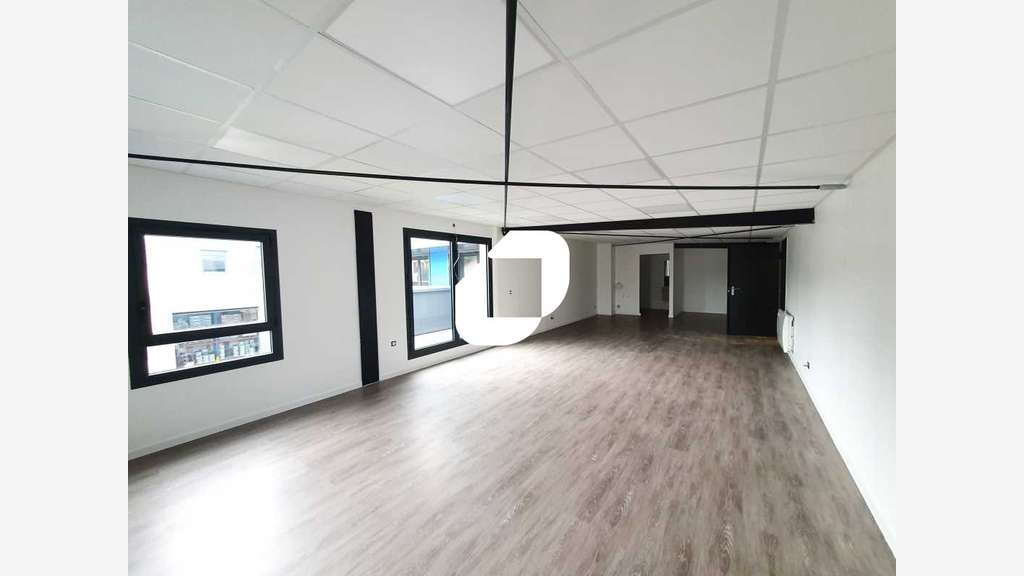 A louer Local d'activité 154m² Lagny sur marne
