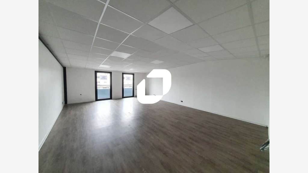 A louer Local d'activité 154m² Lagny sur marne