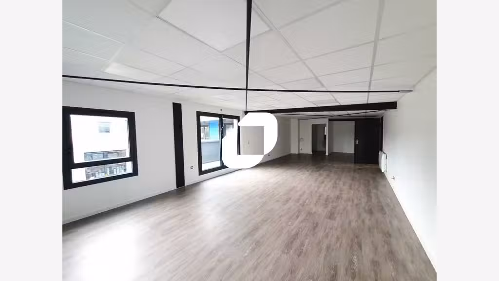 A louer Local d'activité 154m² Lagny sur marne