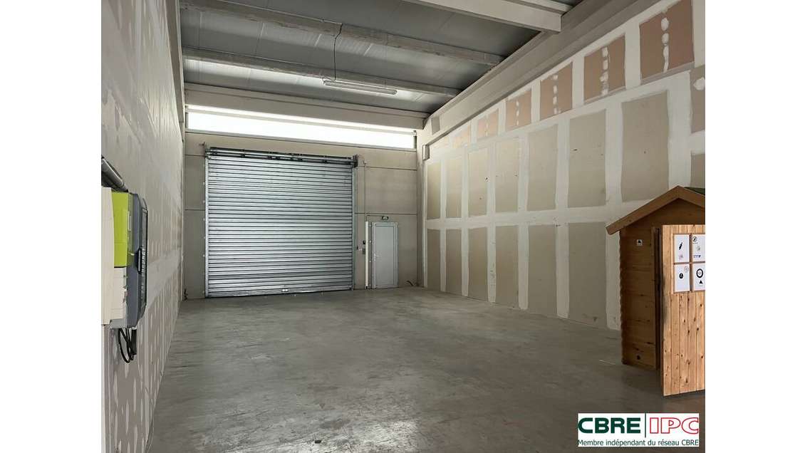 LOCATION - REF : 8352PC