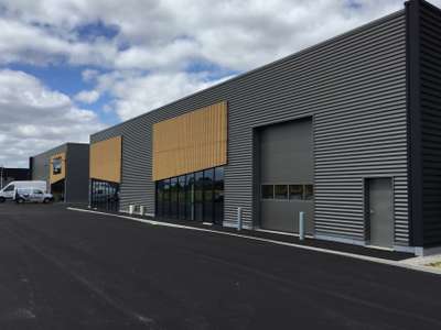Location Locaux d'activités - Entrepôts à L'Aigle