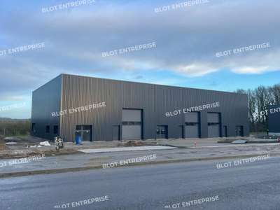 A louer cellules d’activités neuves 472m² Lamballe