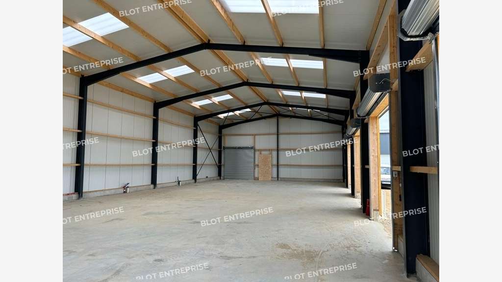 A louer local d'activités 70m² à Landerneau 