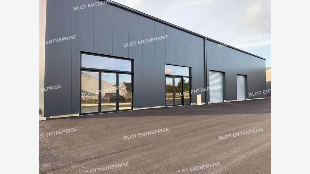 A louer local d'activités neuf 130m² à Landerneau