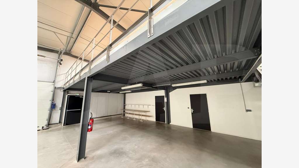 A louer local d'activité 195m² à Landévant