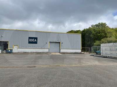 Location Locaux d'activités - Entrepôts à Lanester