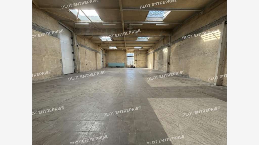 À LOUER - LOCAL D'ACTIVITÉS - LANESTER - 415 m²