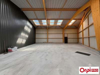 À LOUER  LOCAL D'ACTIVITE NEUF DE 150 m²