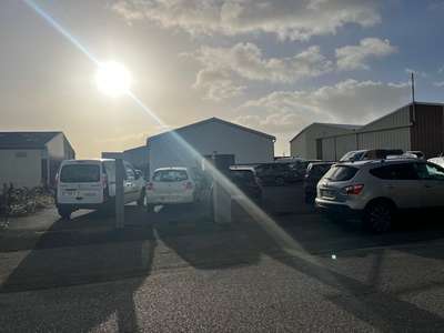 Location Locaux d'activités - Entrepôts à Lannilis