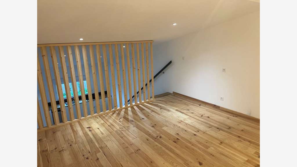 Loue local d'activité 160m² + appart à Lannion