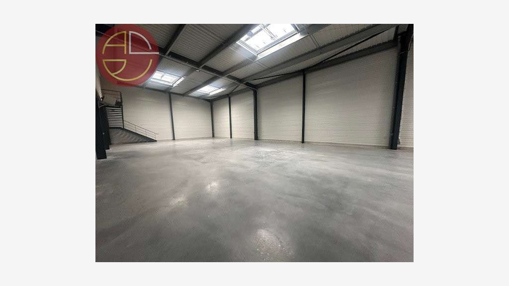 A louer entrepôt 536m² à Launaguet