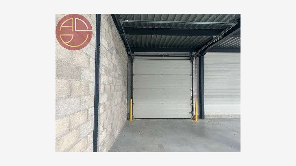 A louer entrepôt 335m² à Launaguet