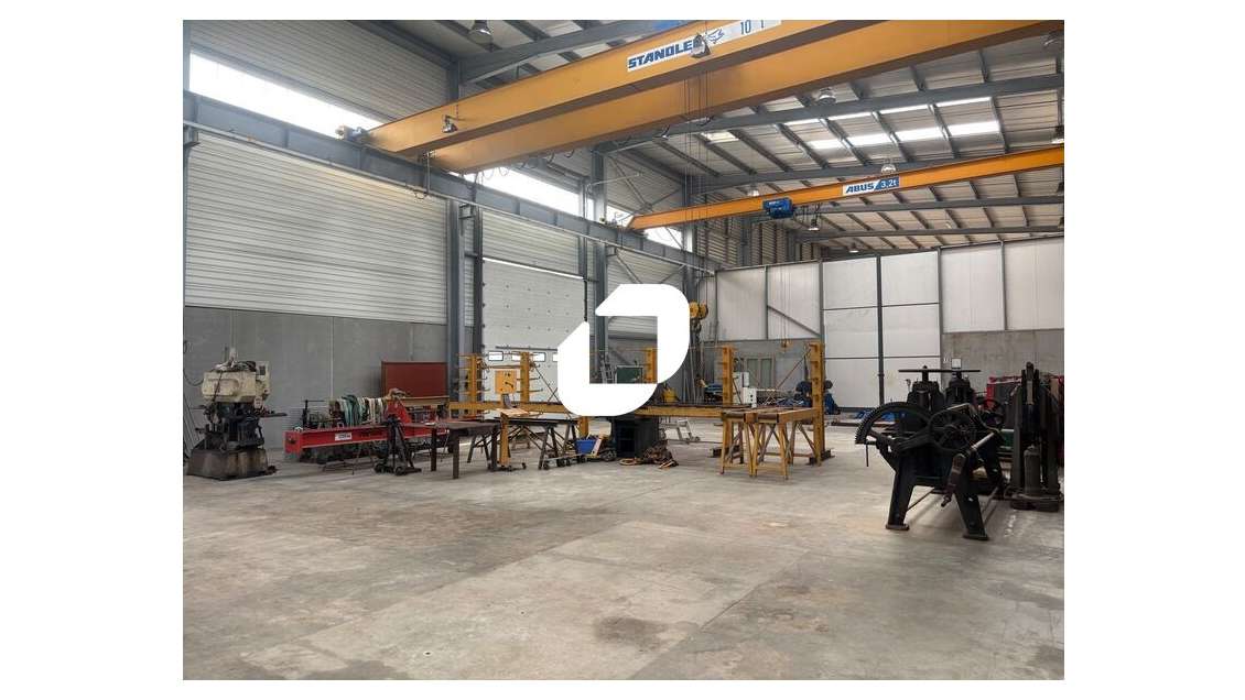 A louer Local d'activité 2026m² Le barp