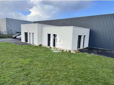 Location Locaux d'activités - Entrepôts au Bignon
