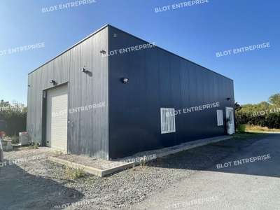 A louer locaux d'activités 150m² Le Bignon