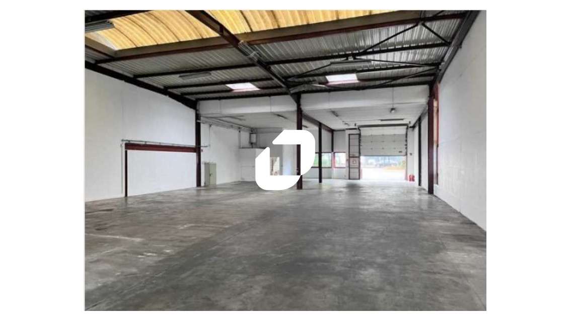 A louer Local d'activité 1044m² Le blanc mesnil