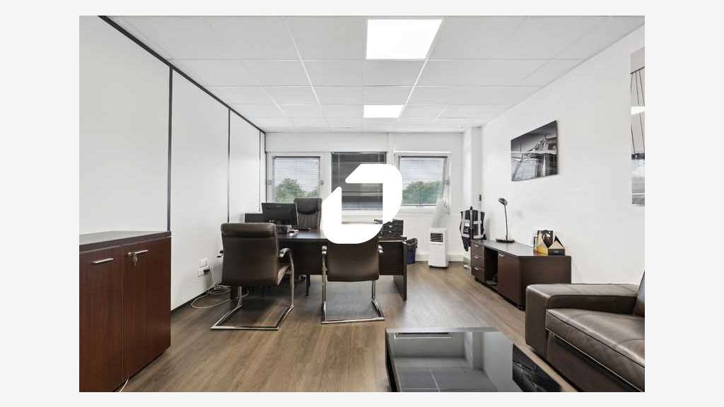 A louer Local d'activité 1718m² Le blanc mesnil