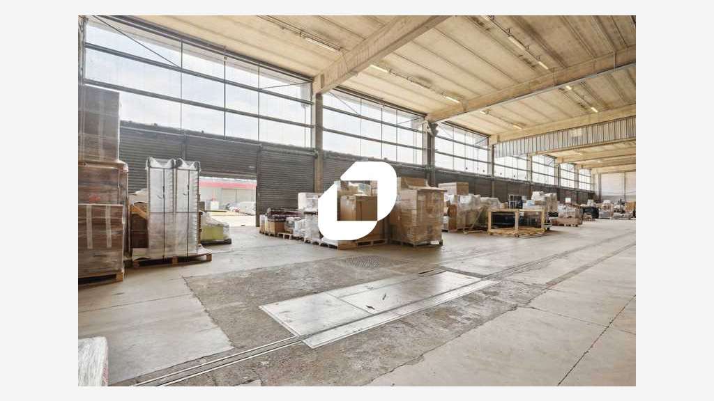 A louer Local d'activité 3433m² Le blanc mesnil